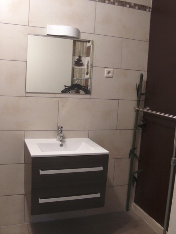 Gite Les Framboisiers Neufchâteau Habitación foto