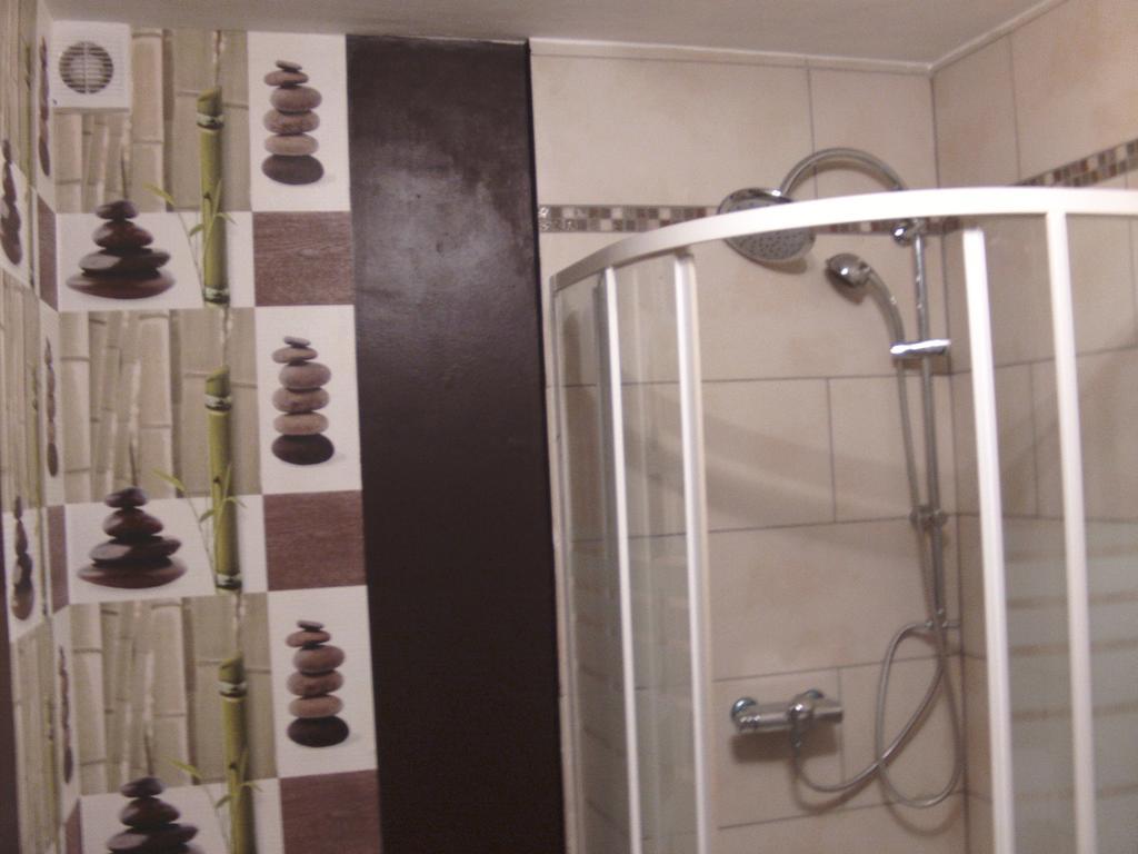 Gite Les Framboisiers Neufchâteau Habitación foto