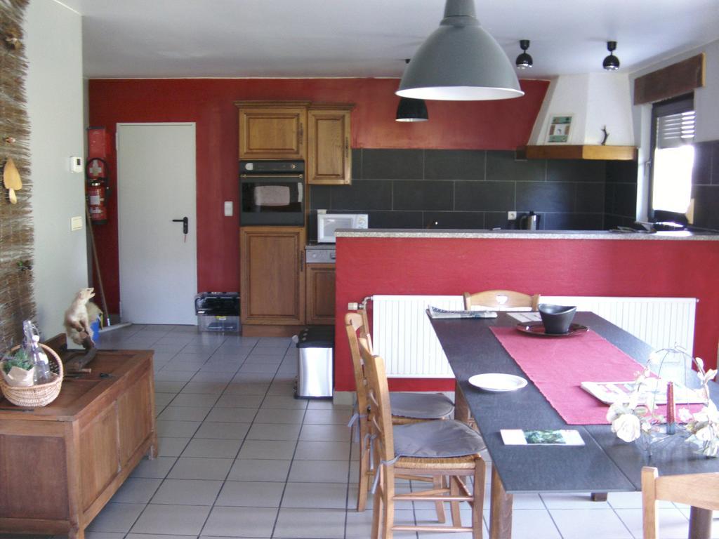 Gite Les Framboisiers Neufchâteau Habitación foto